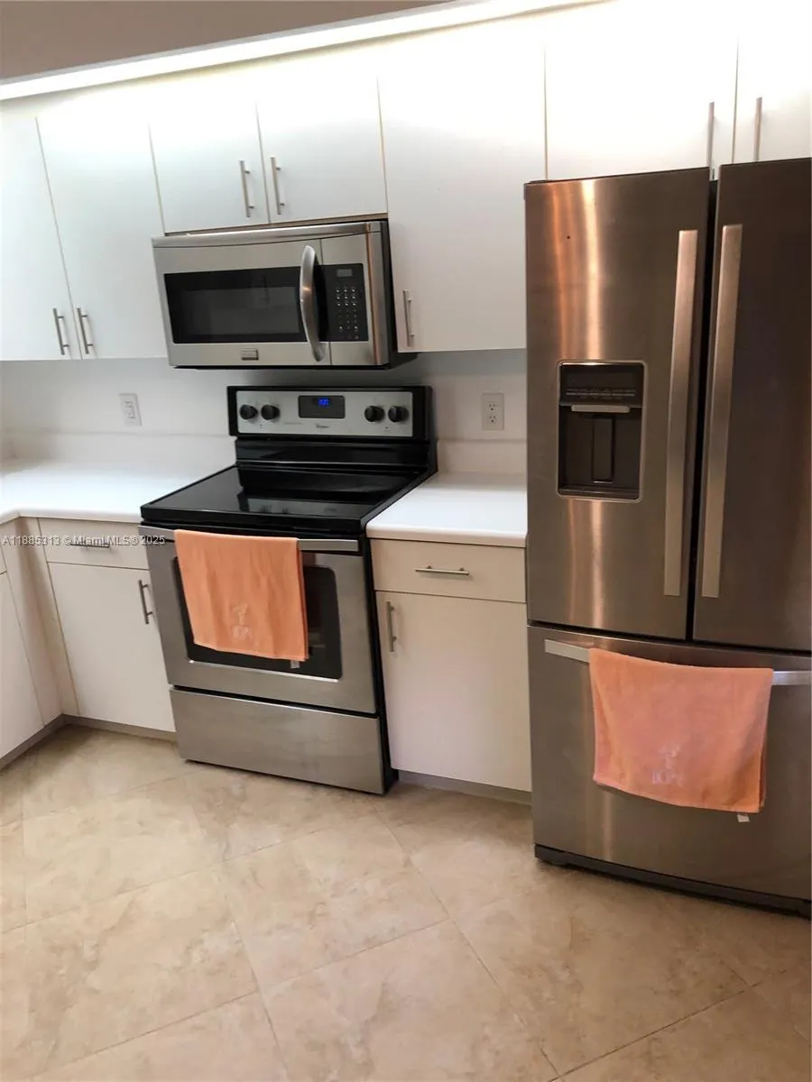 12550 SW 15th St, #307E