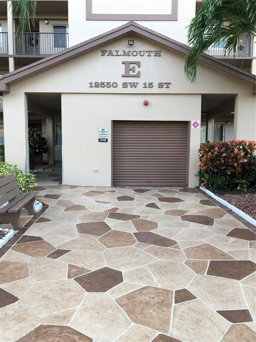 12550 SW 15th St, #307E