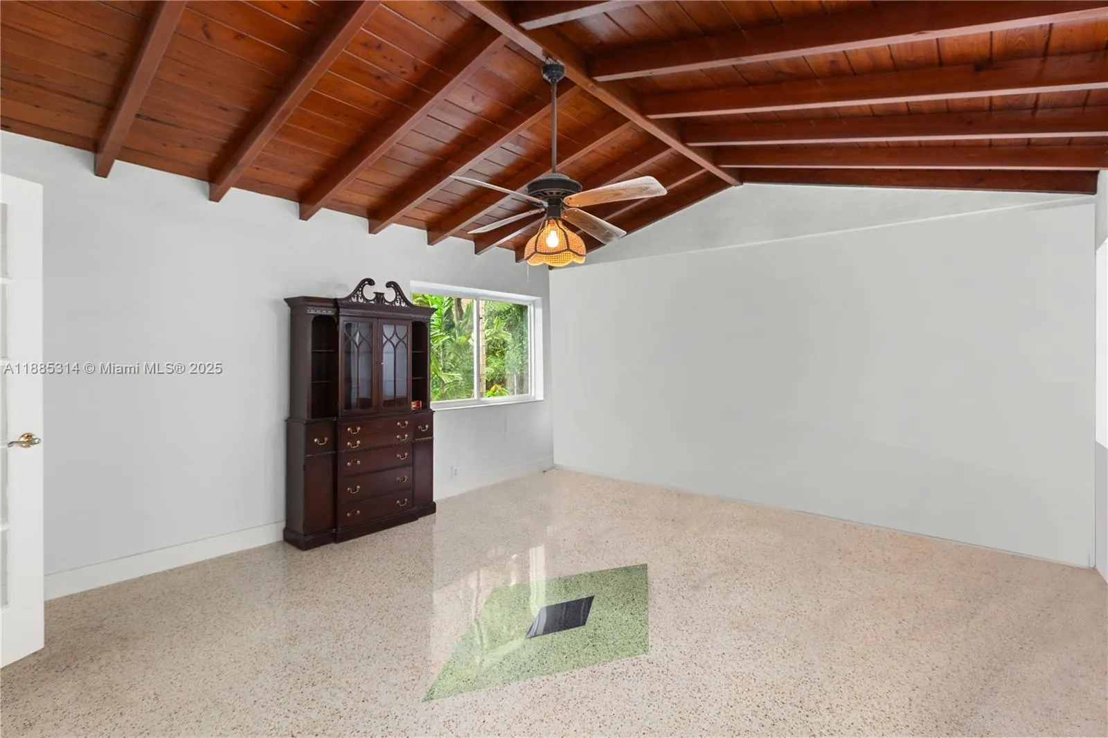 3018 Coconut Grove Dr