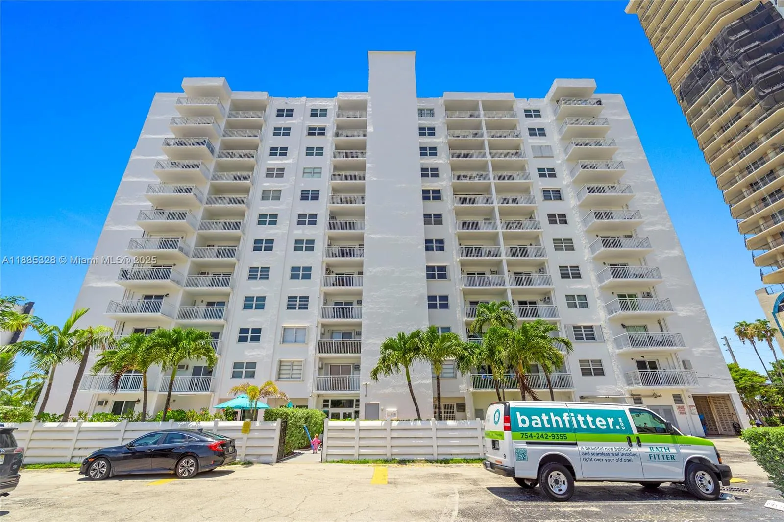 200 S Birch Rd, #1212