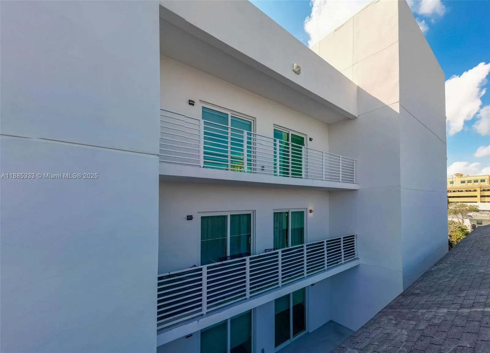 1938 Jackson St, #306
