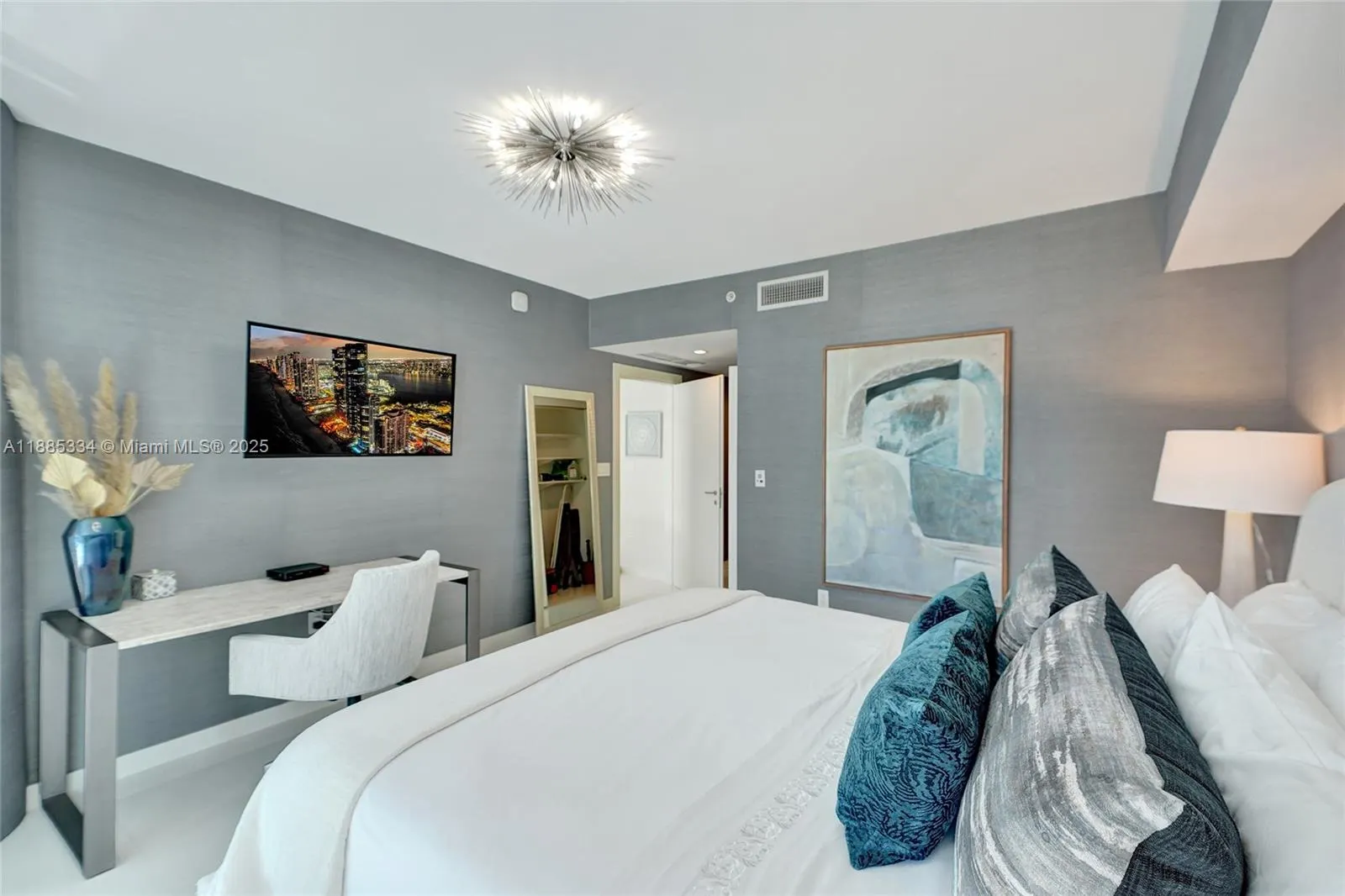 200 Biscayne Boulevard Way, #505