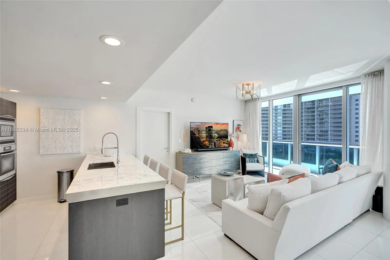 200 Biscayne Boulevard Way, #505