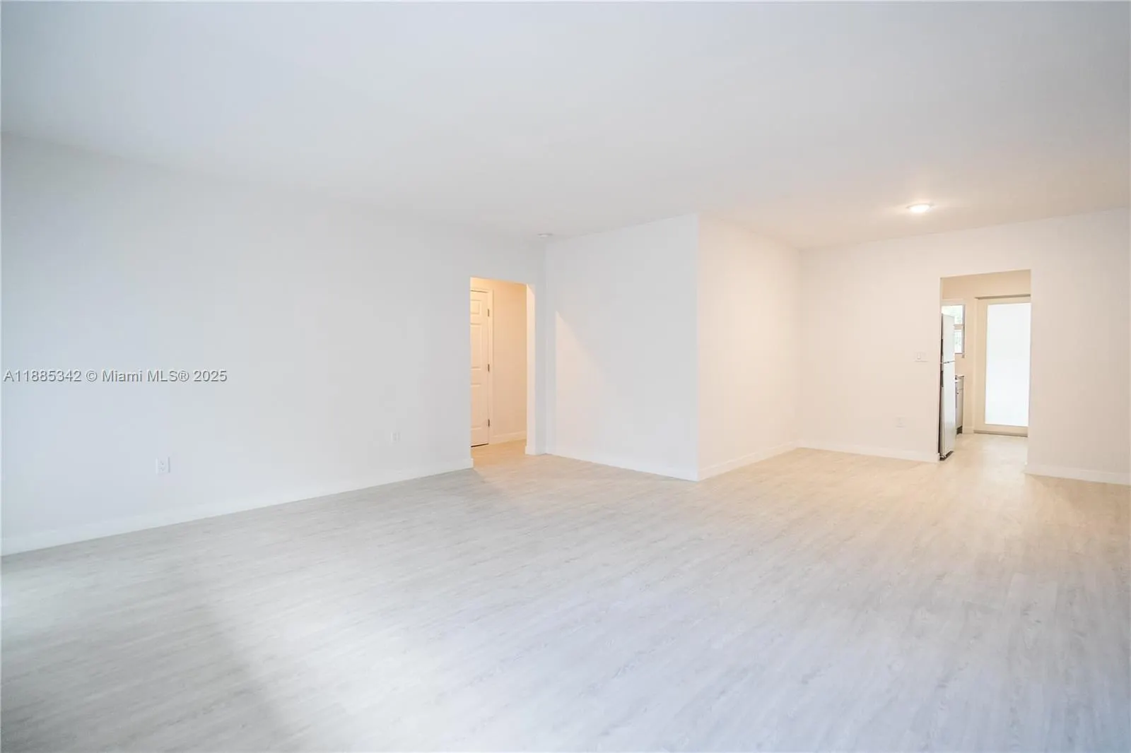 1185 98th St, #8