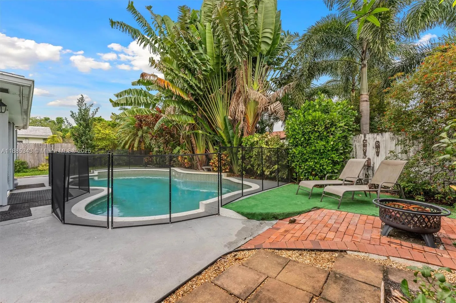 3321 NW 64th St