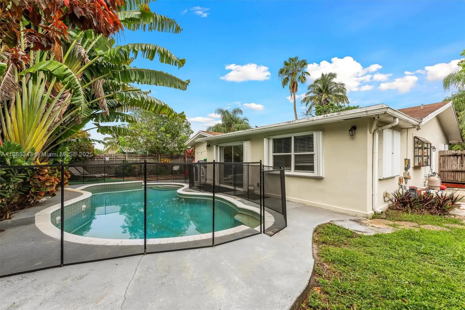 3321 NW 64th St