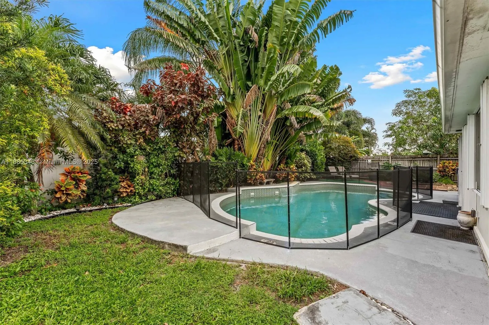 3321 NW 64th St