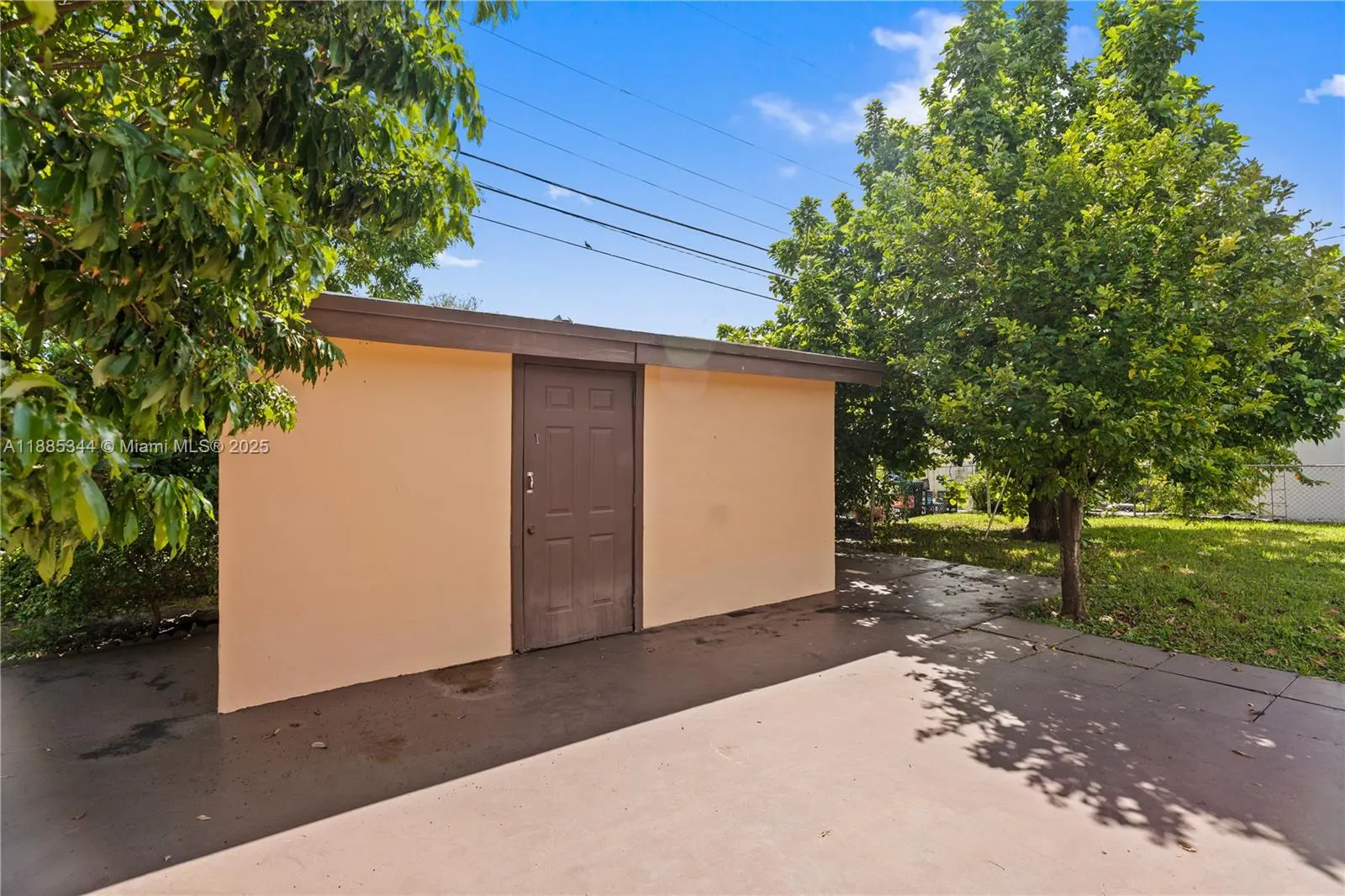 3425 SW 105th Ave