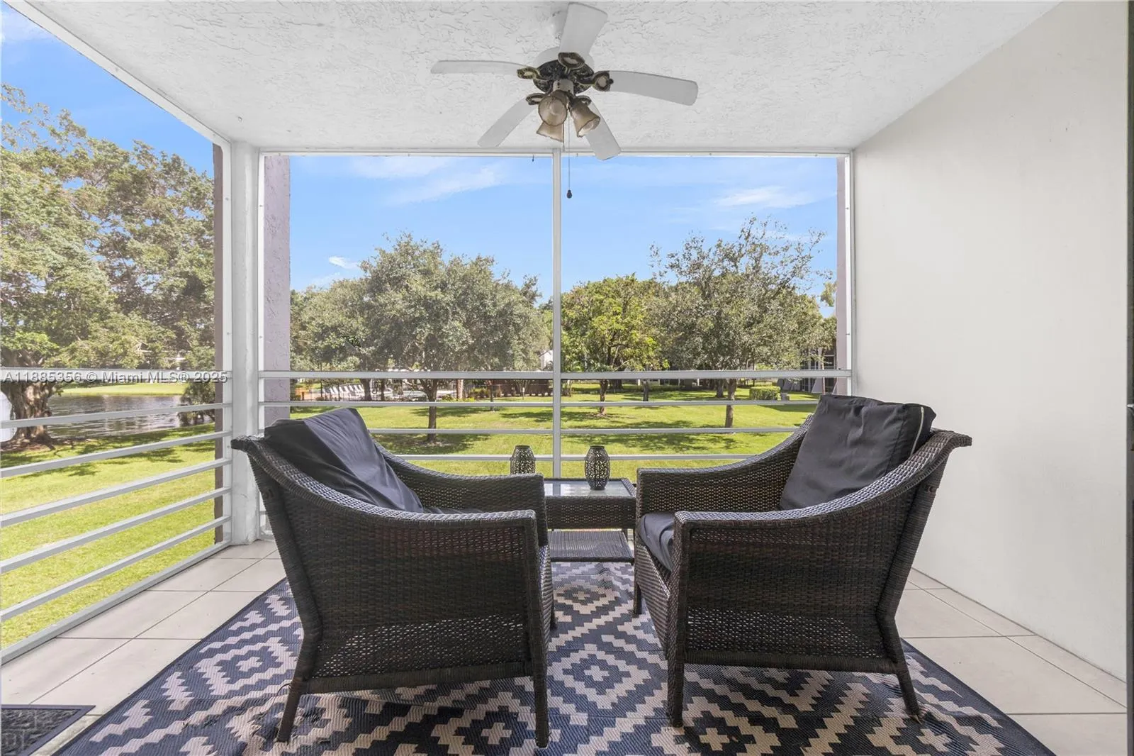 9410 Poinciana Pl, #206