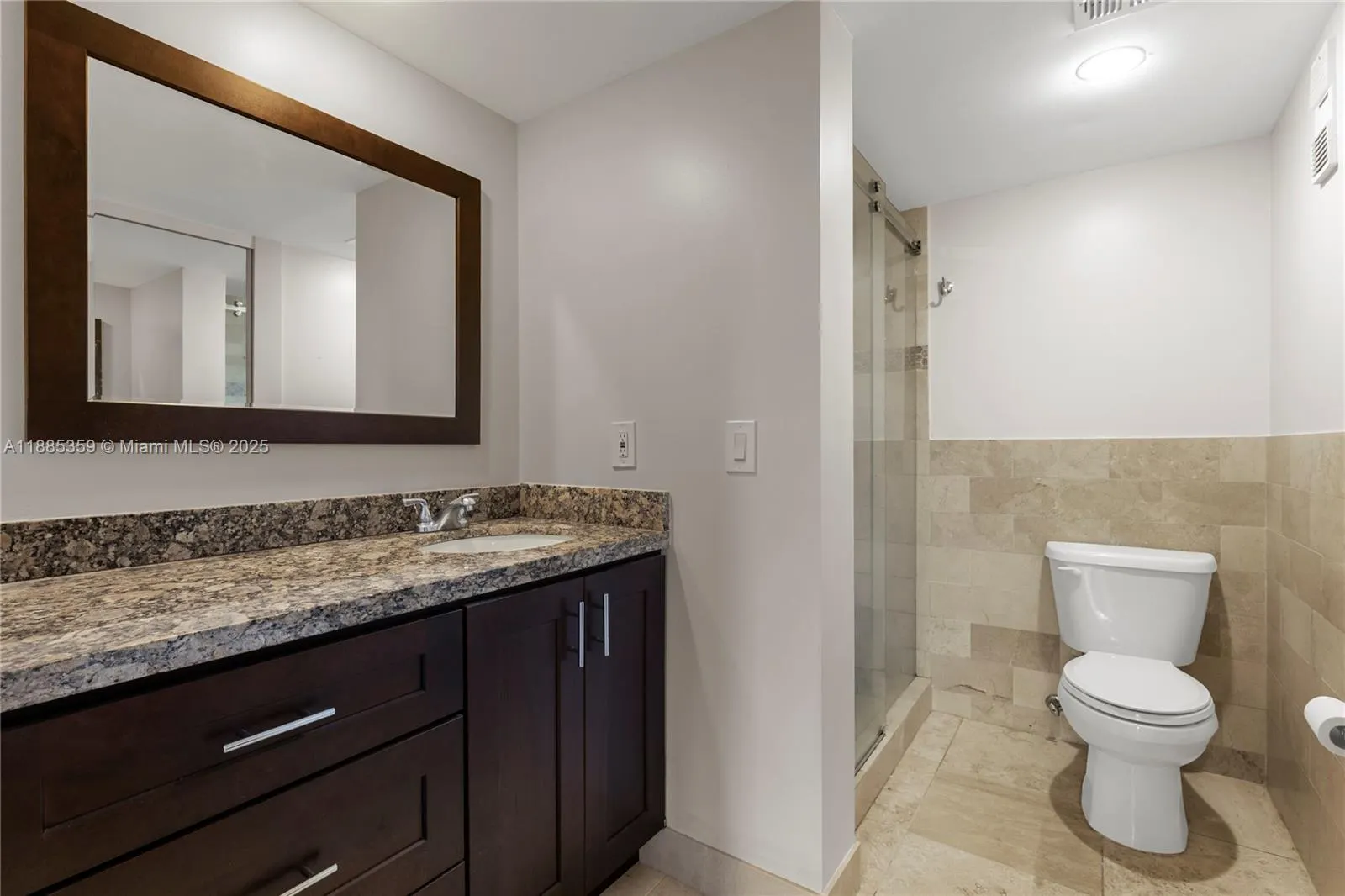 1514 Whitehall Dr, #203