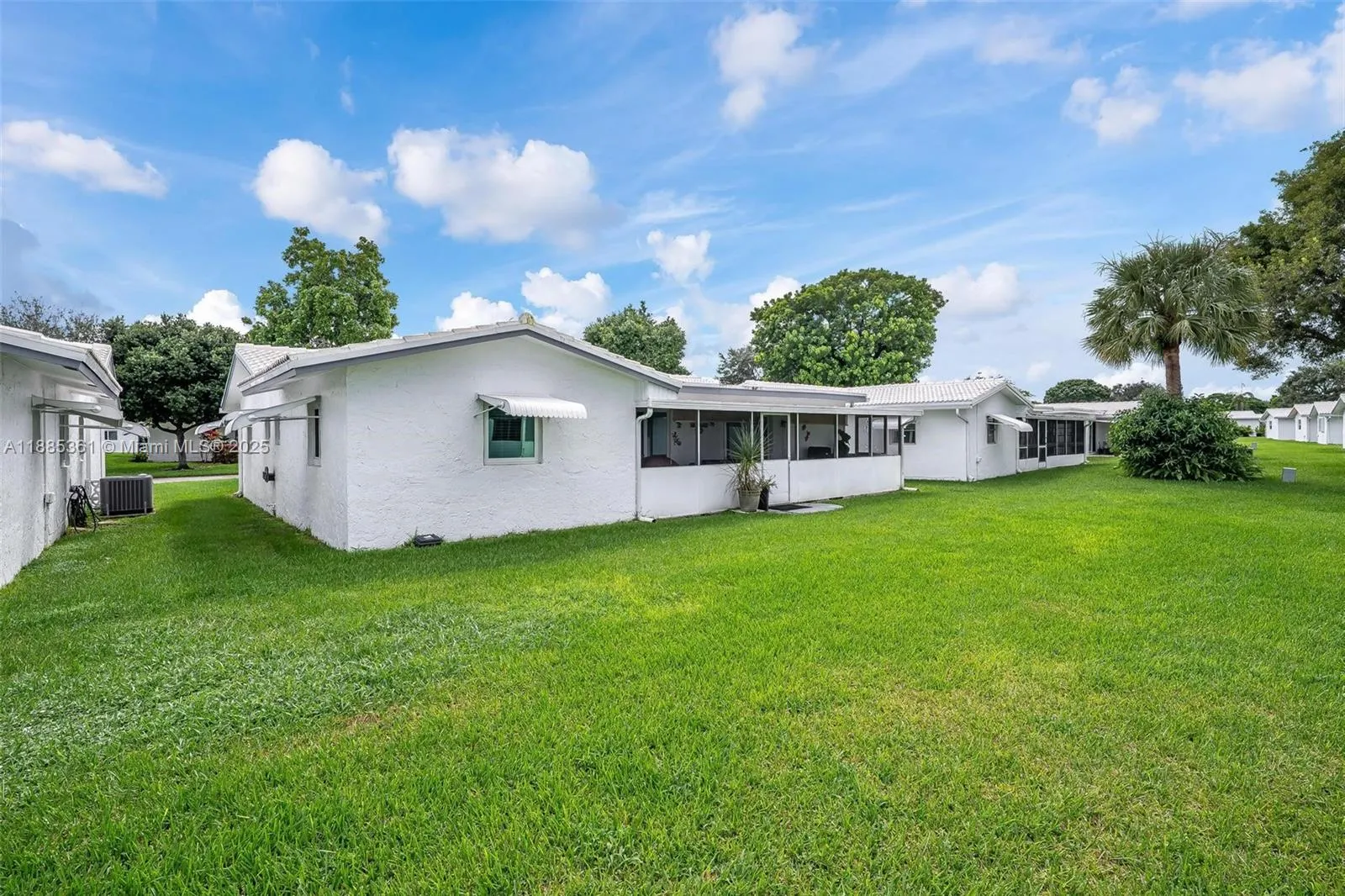 8213 NW 14th St