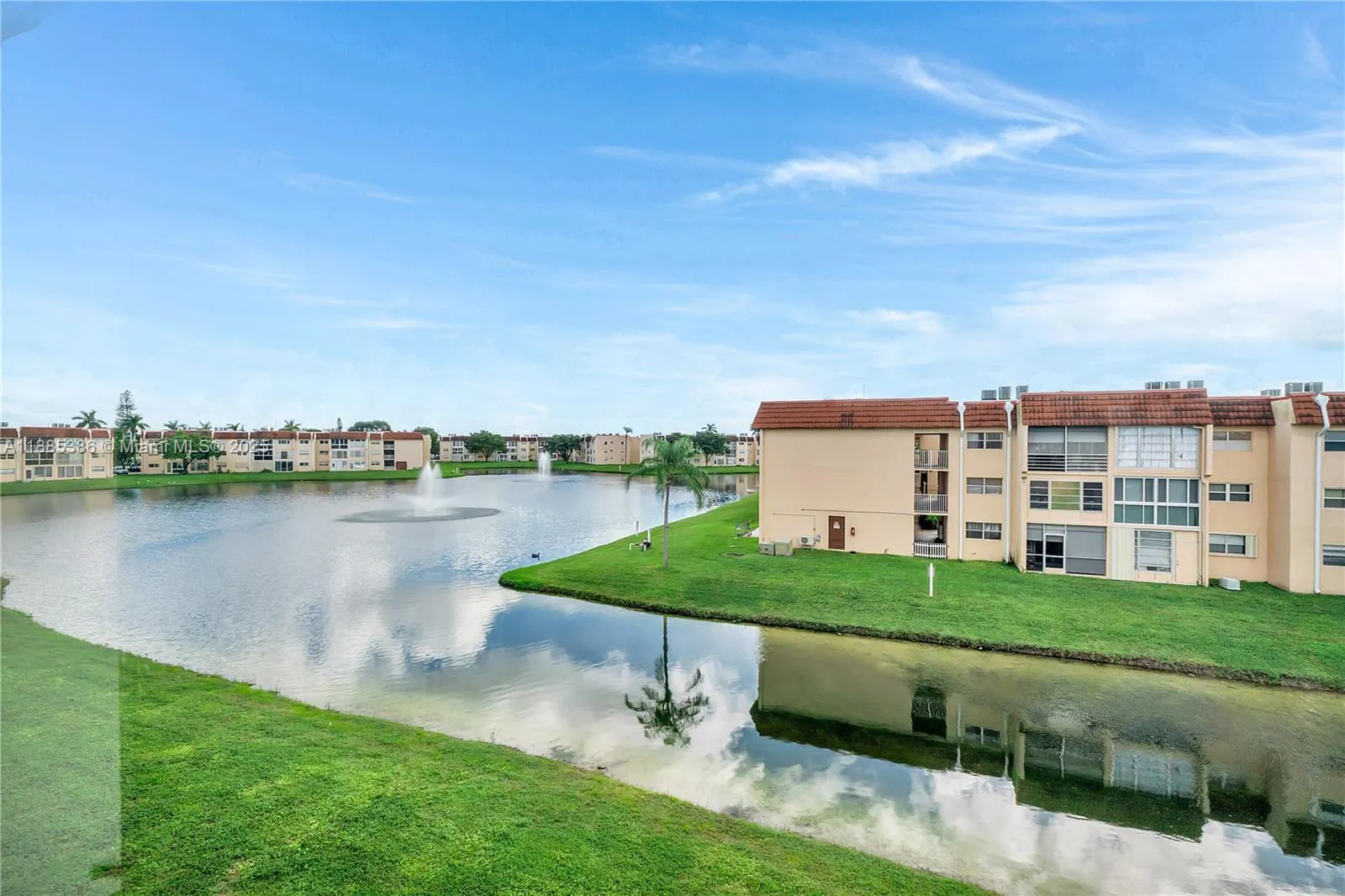 8950 Sunrise Lakes Blvd, #311
