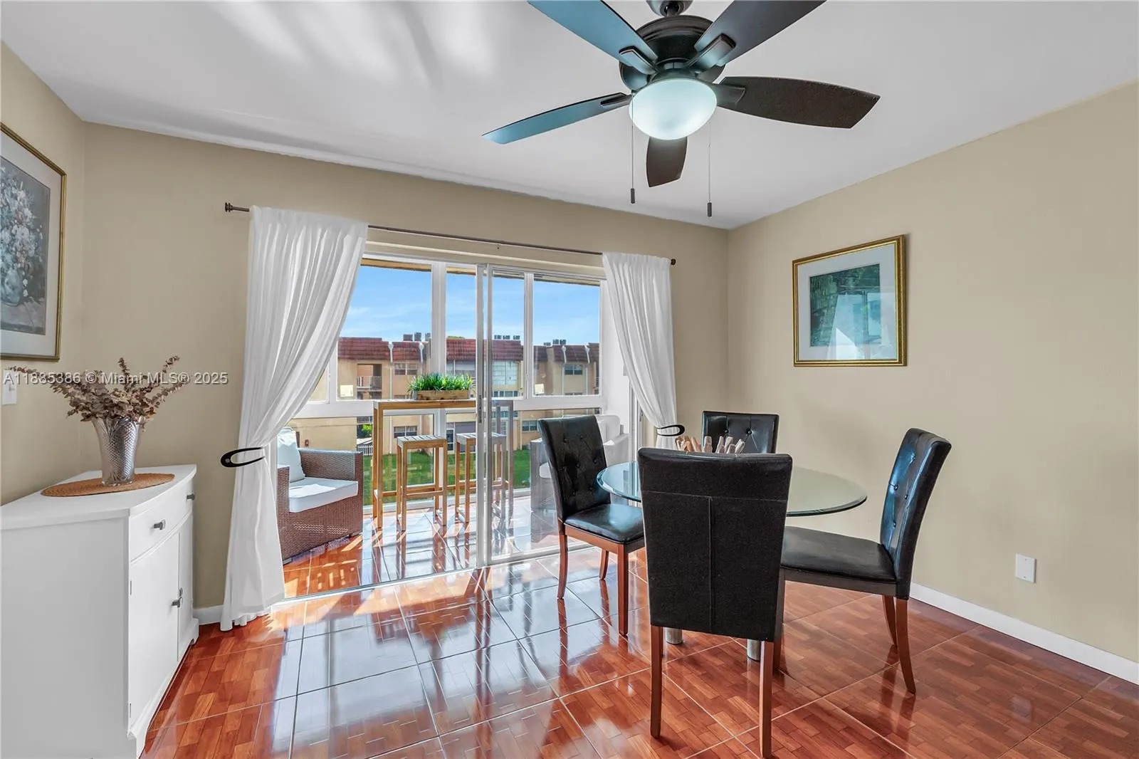 8950 Sunrise Lakes Blvd, #311