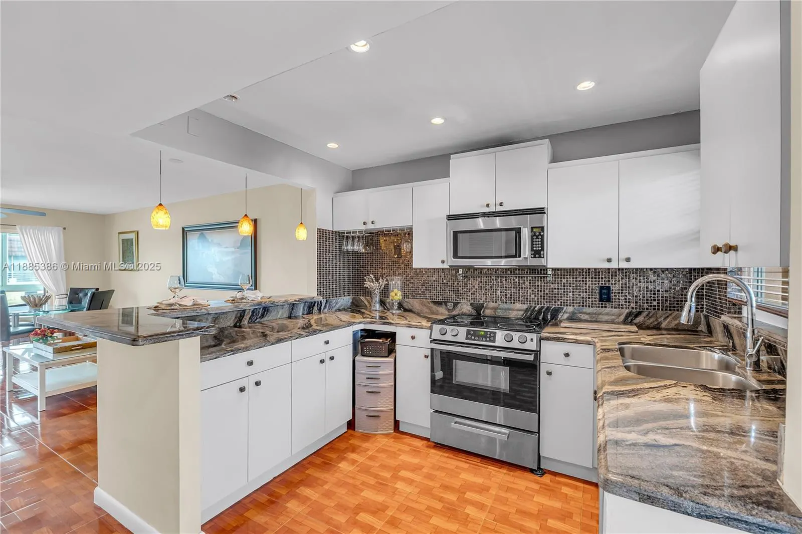 8950 Sunrise Lakes Blvd, #311