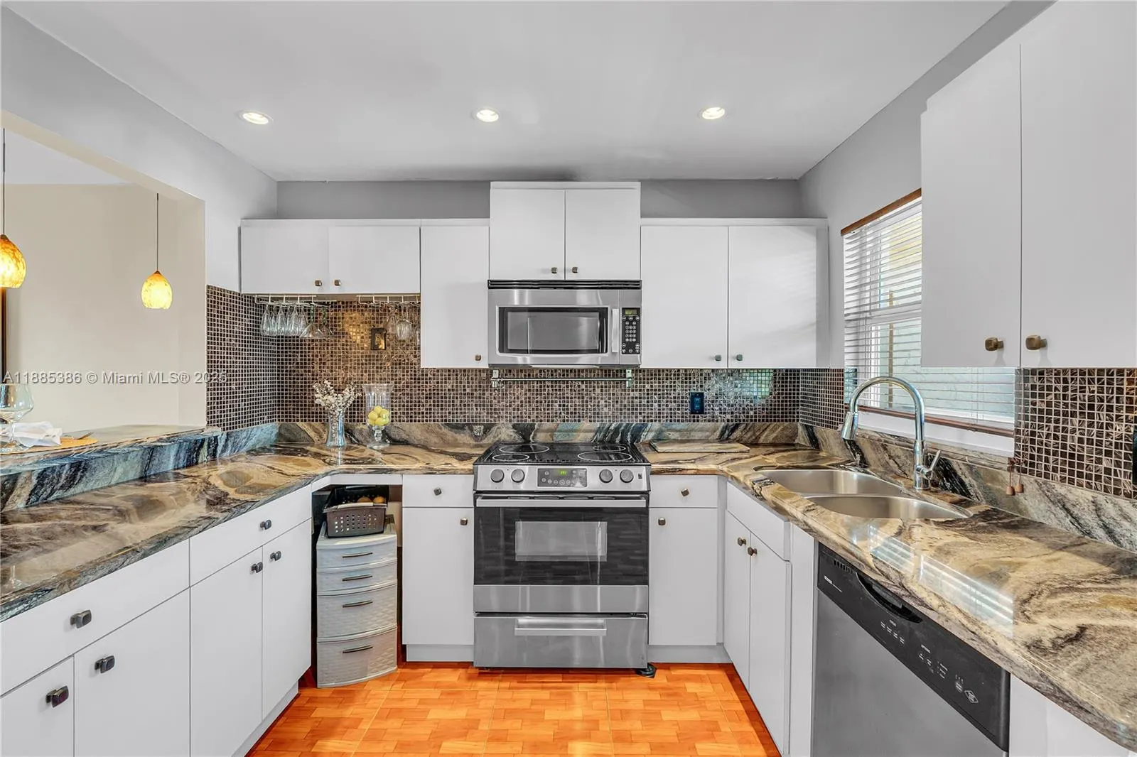 8950 Sunrise Lakes Blvd, #311