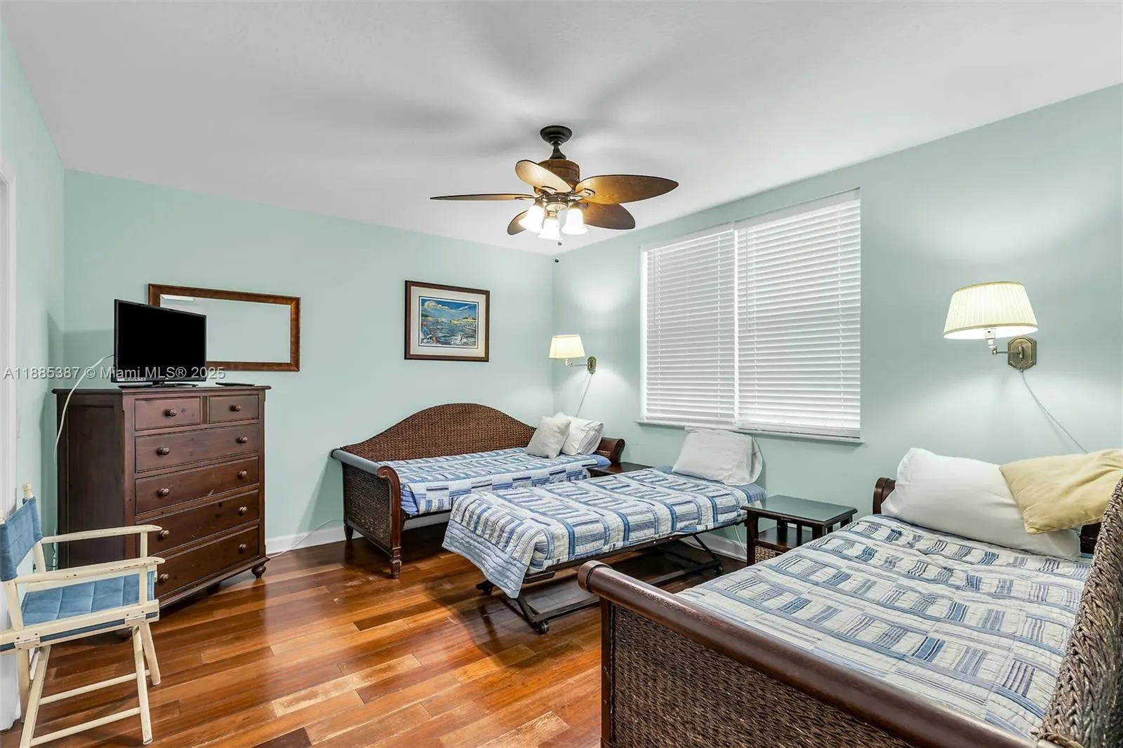 101 Gulfview Dr, #114