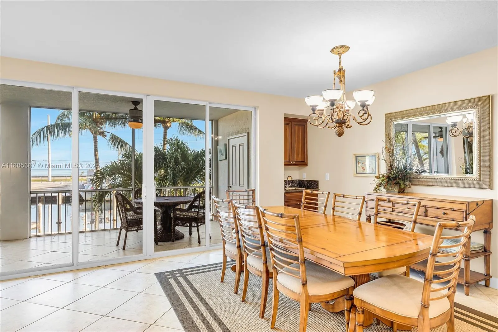 101 Gulfview Dr, #114