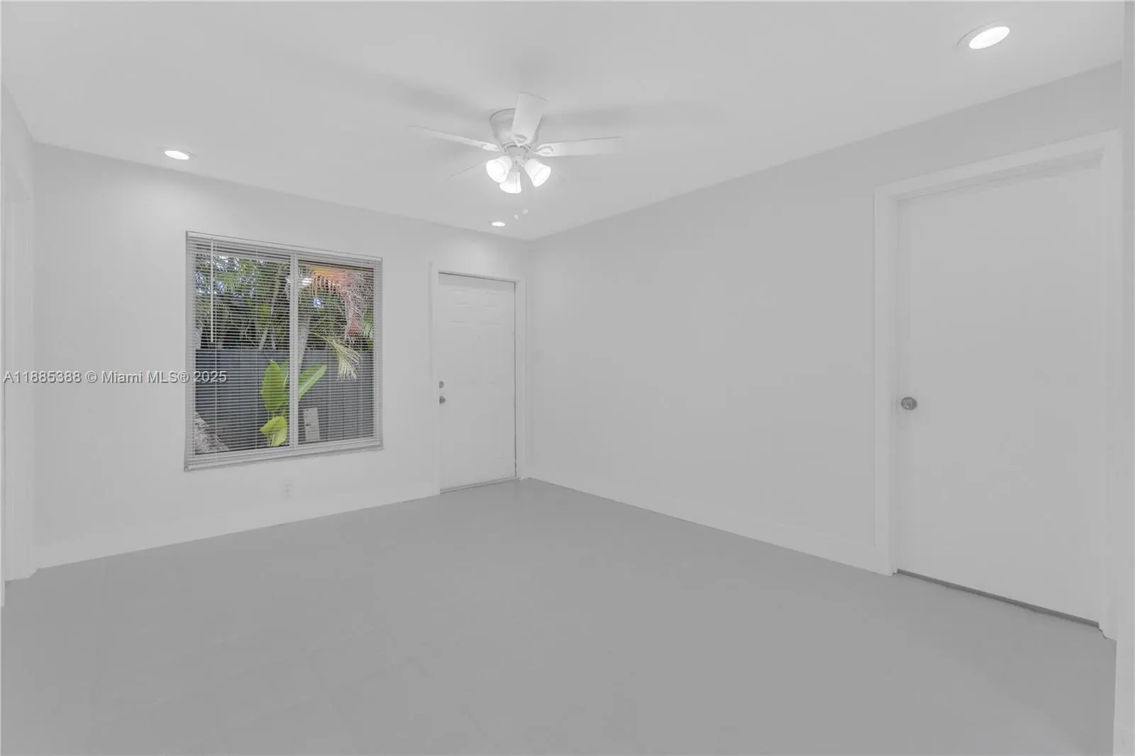 1428 NE 2nd Ave, #1