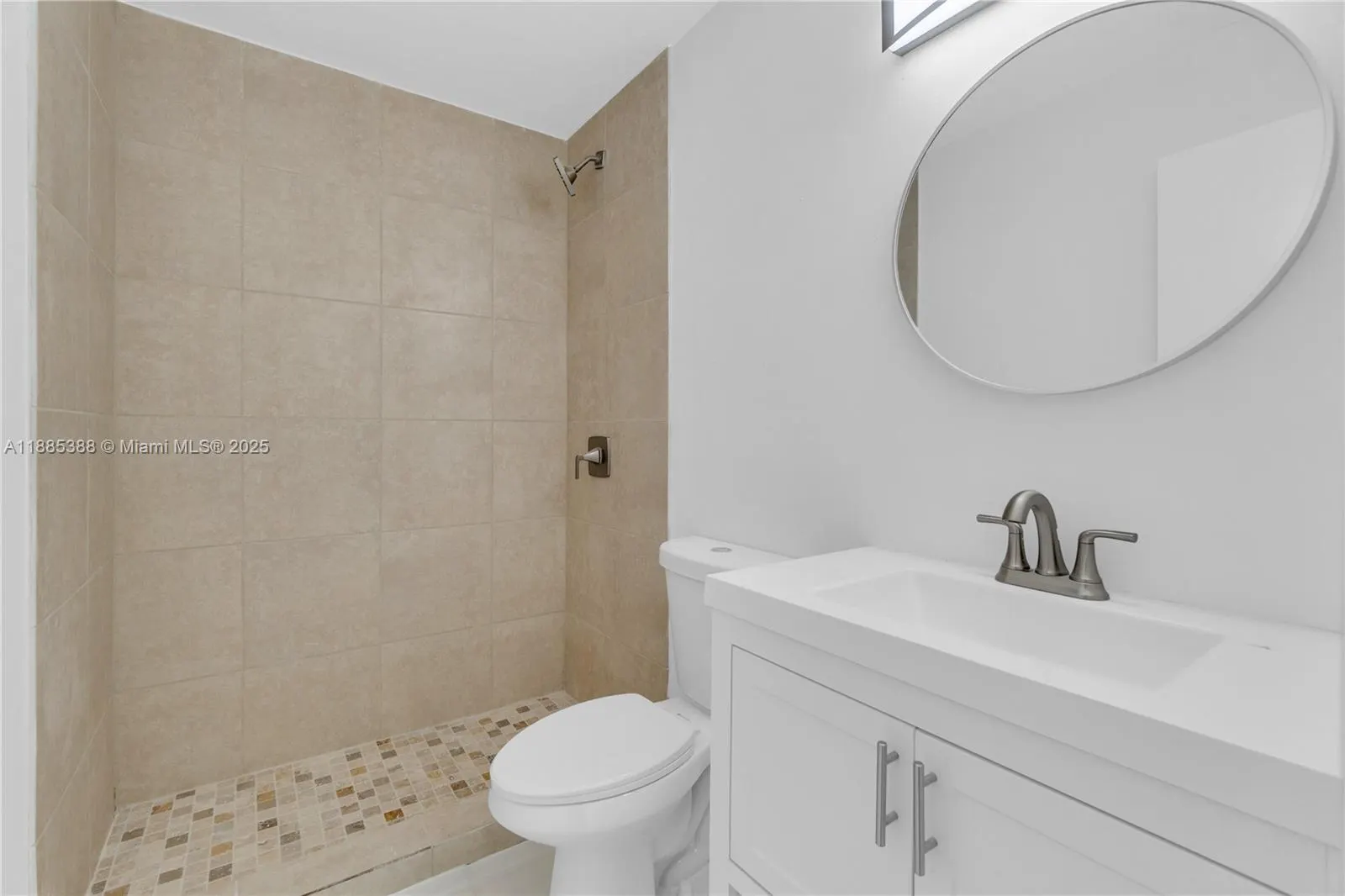 1428 NE 2nd Ave, #1