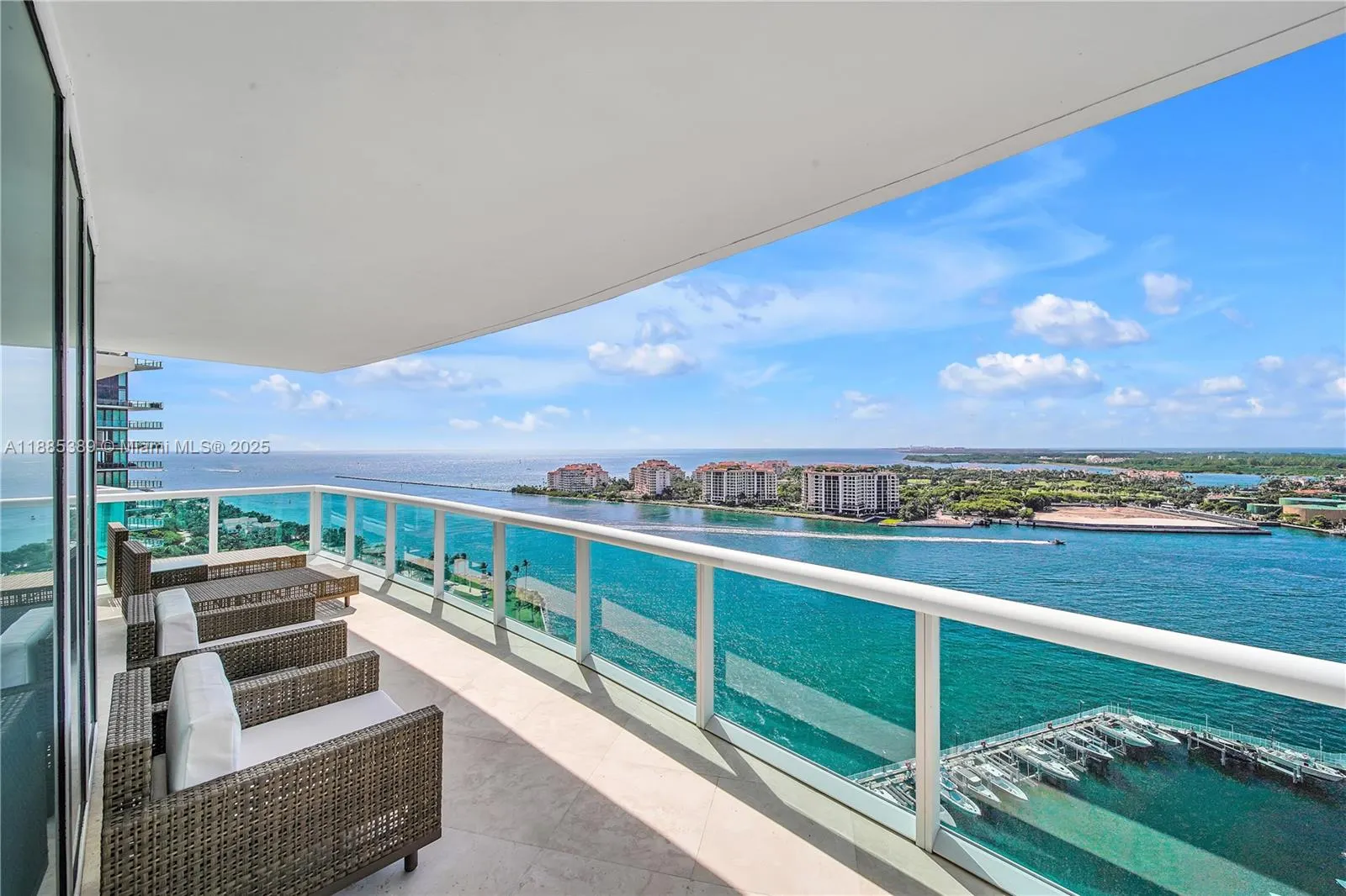 1000 S Pointe Dr, #2202