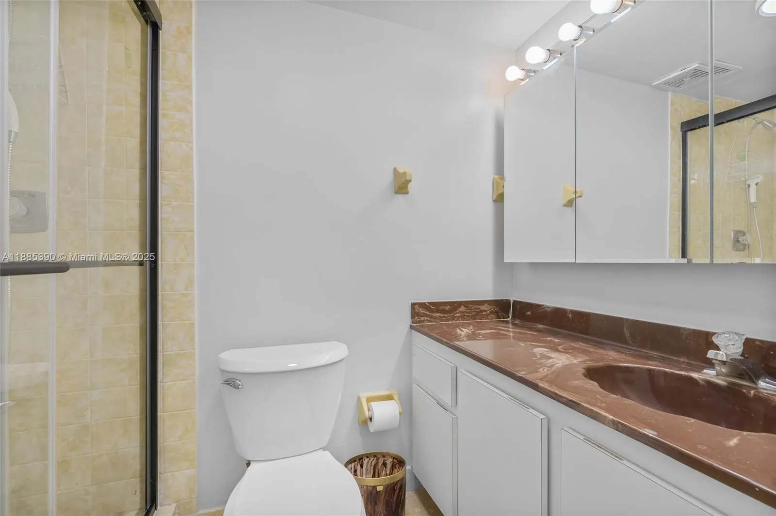 4141 Collins Ave, #201