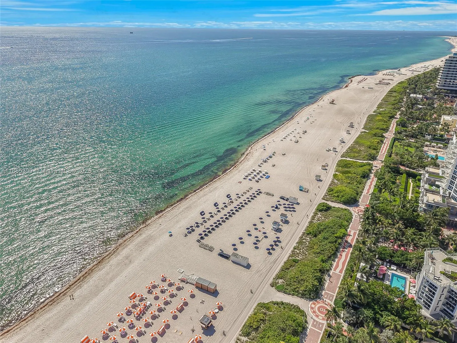 4141 Collins Ave, #201