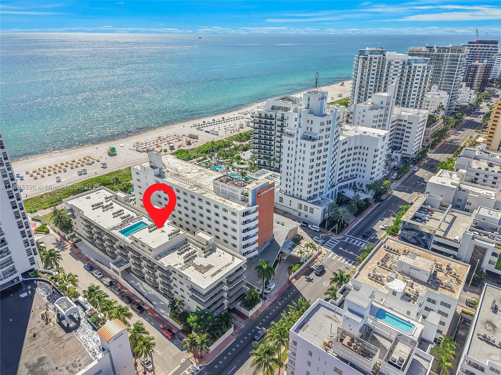 4141 Collins Ave, #201