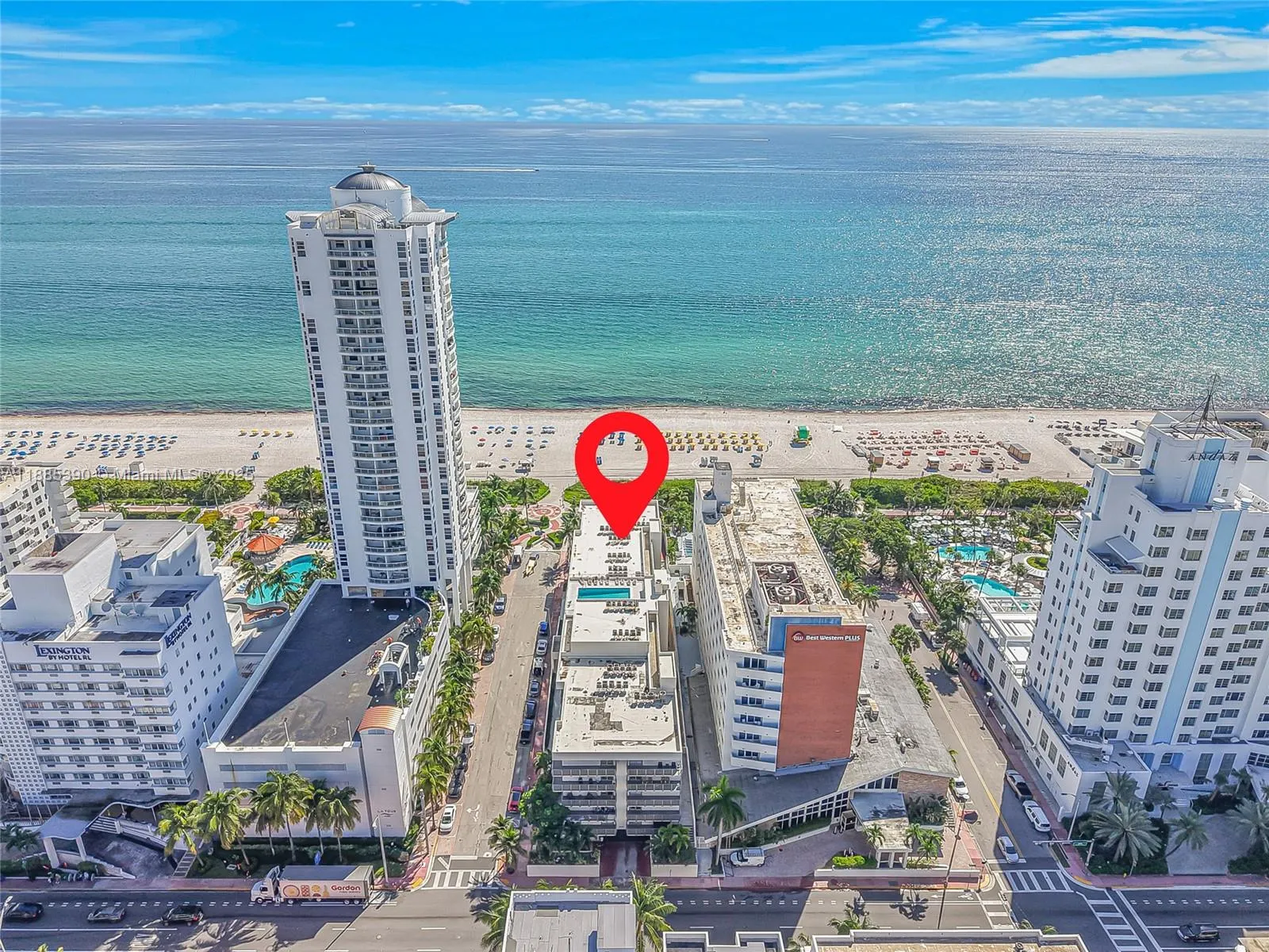 4141 Collins Ave, #201