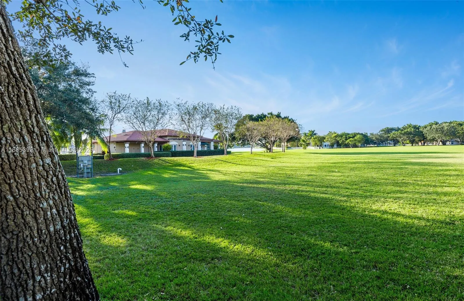 4295 Greenbriar Ln