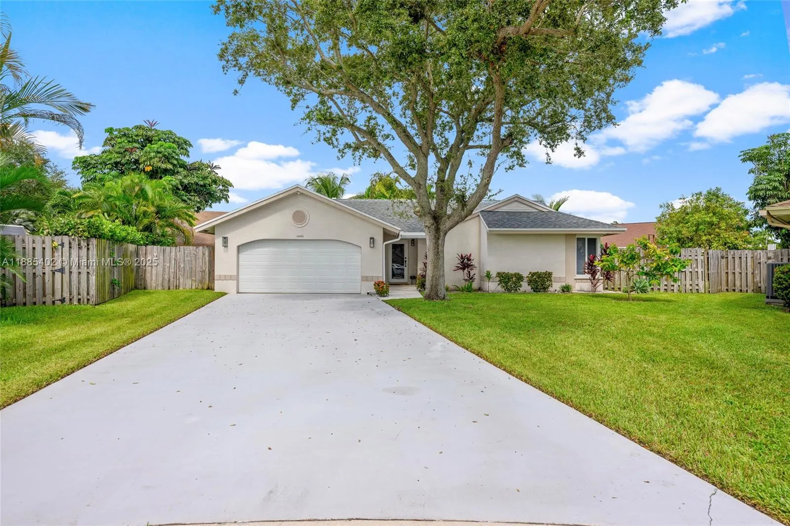 10445 NW 31st Ct
