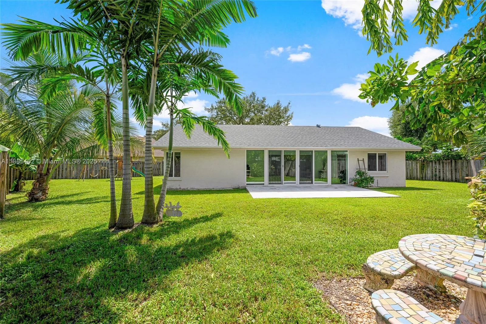 10445 NW 31st Ct