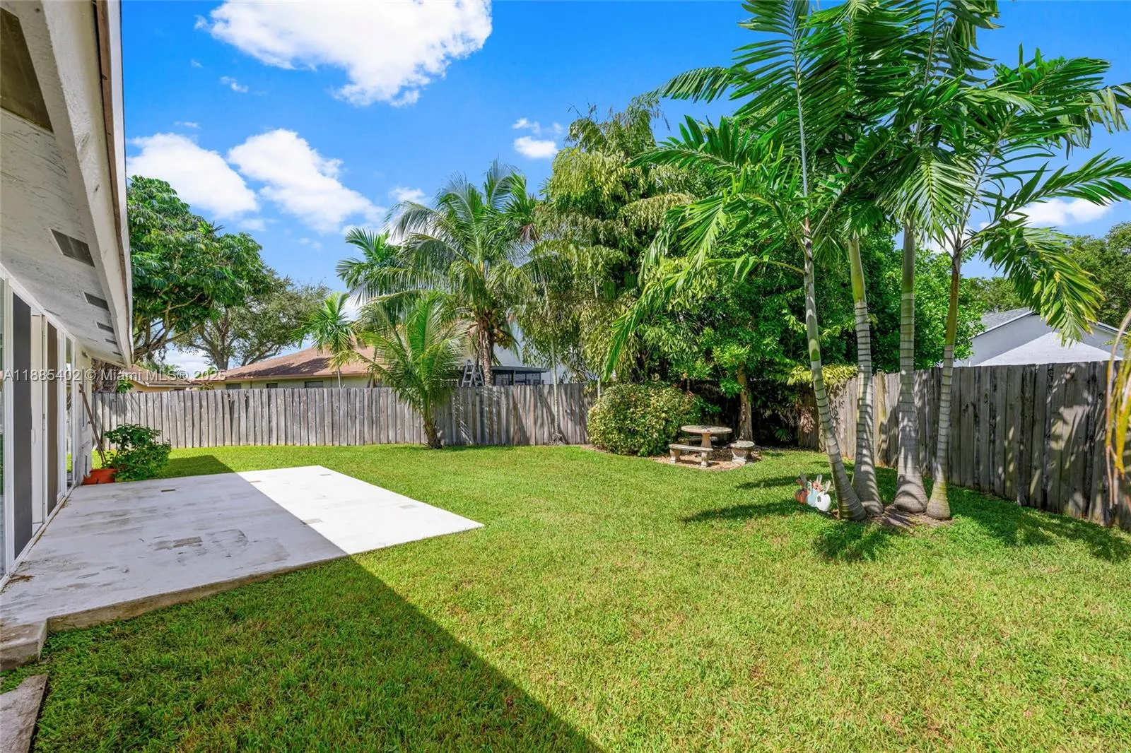 10445 NW 31st Ct