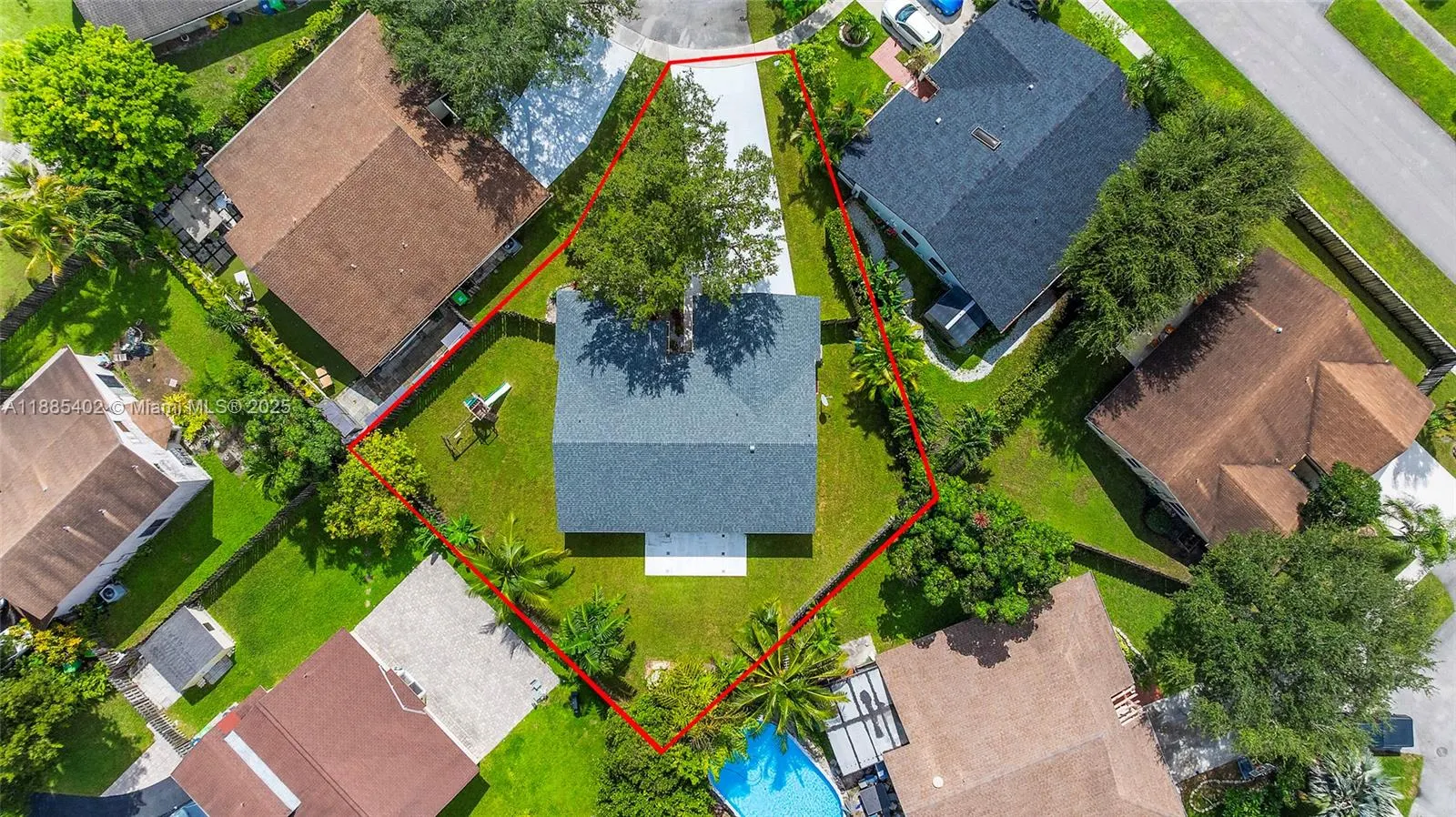 10445 NW 31st Ct