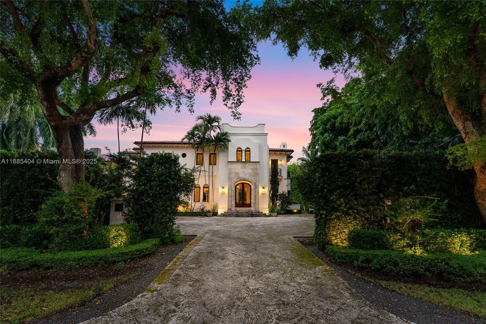 231 Costanera Rd