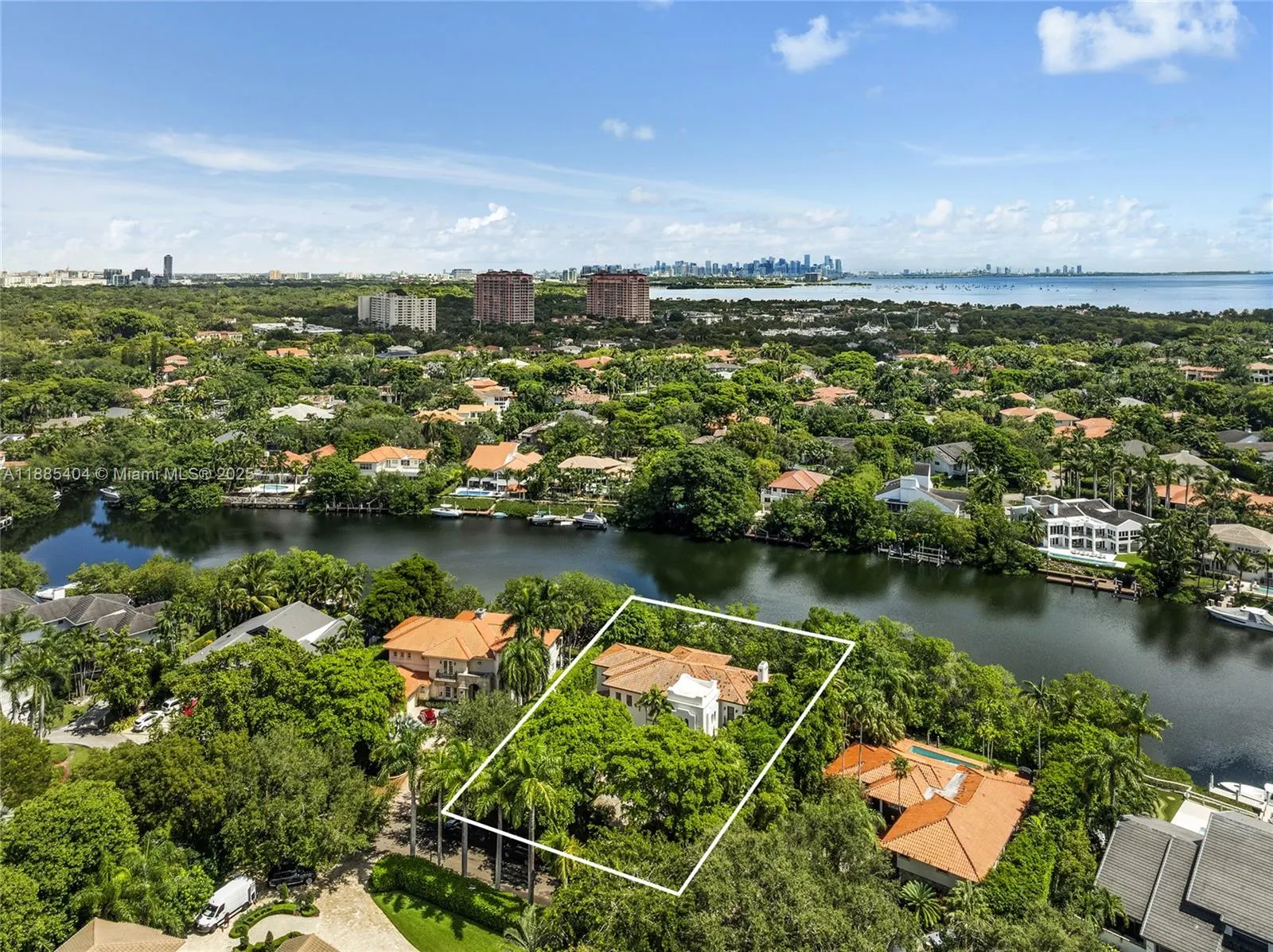 231 Costanera Rd