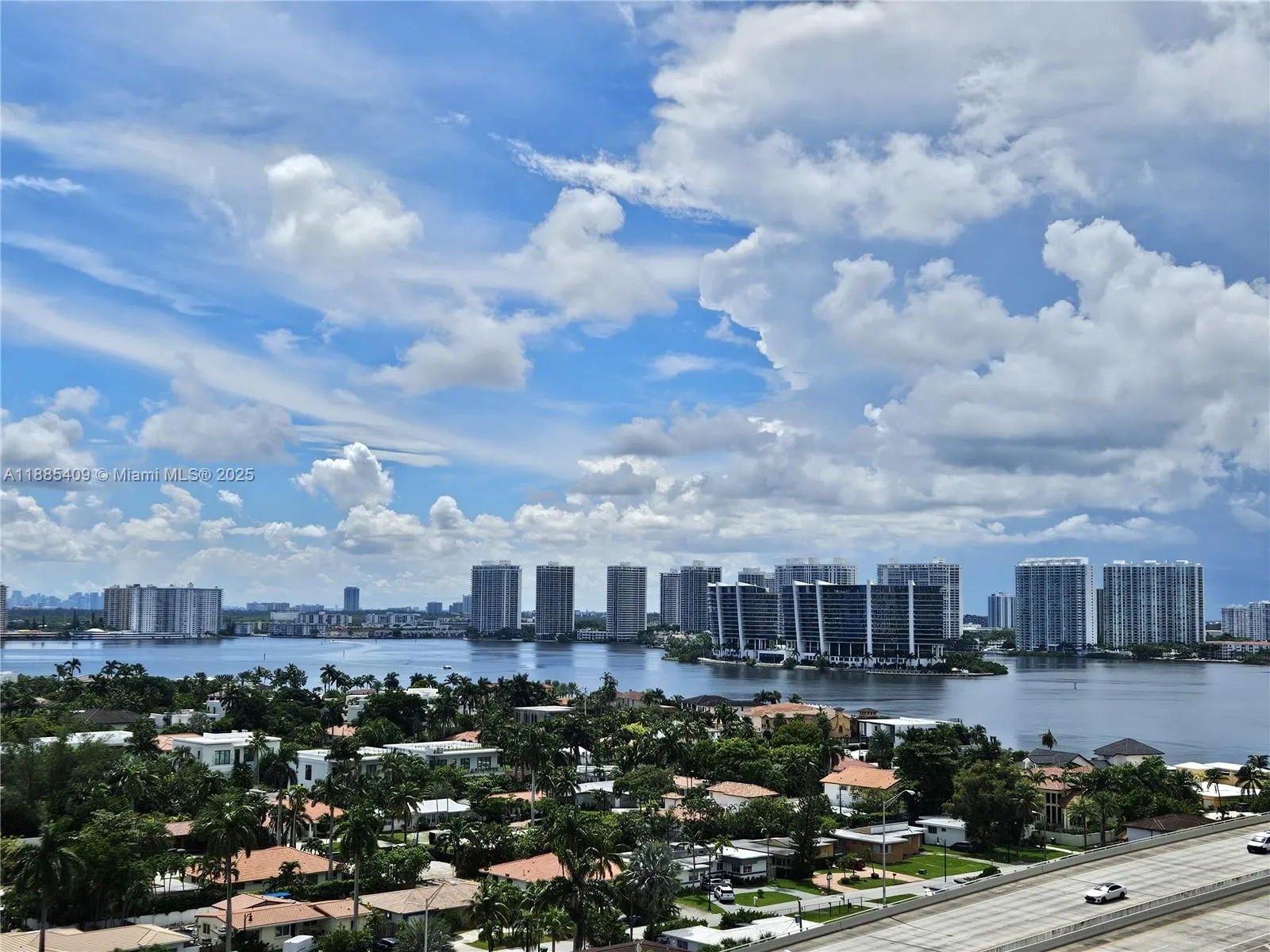 19370 Collins Ave, #1502