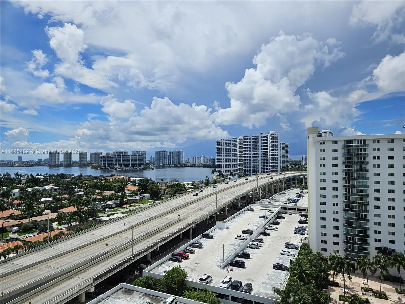 19370 Collins Ave, #1502