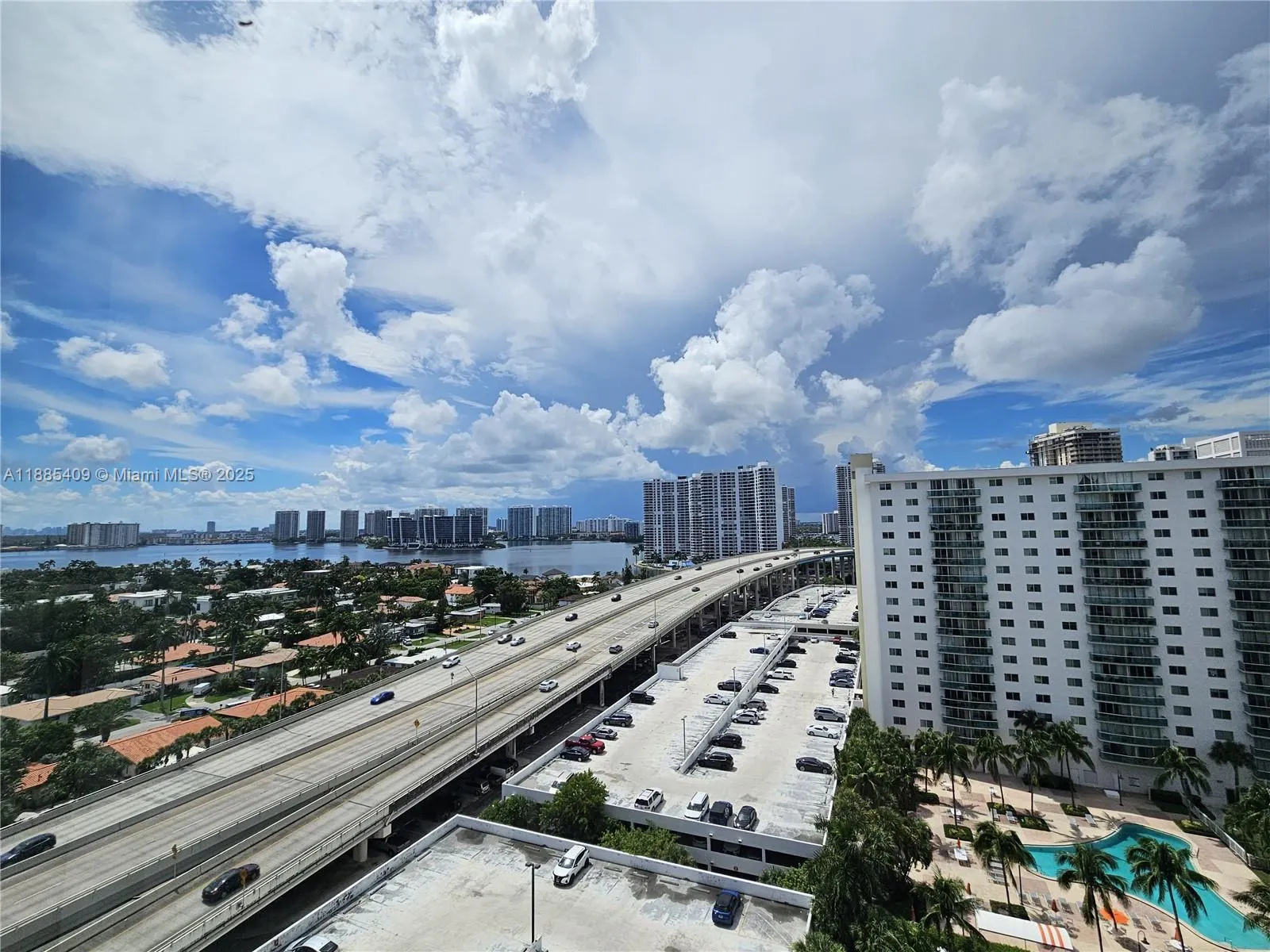 19370 Collins Ave, #1502