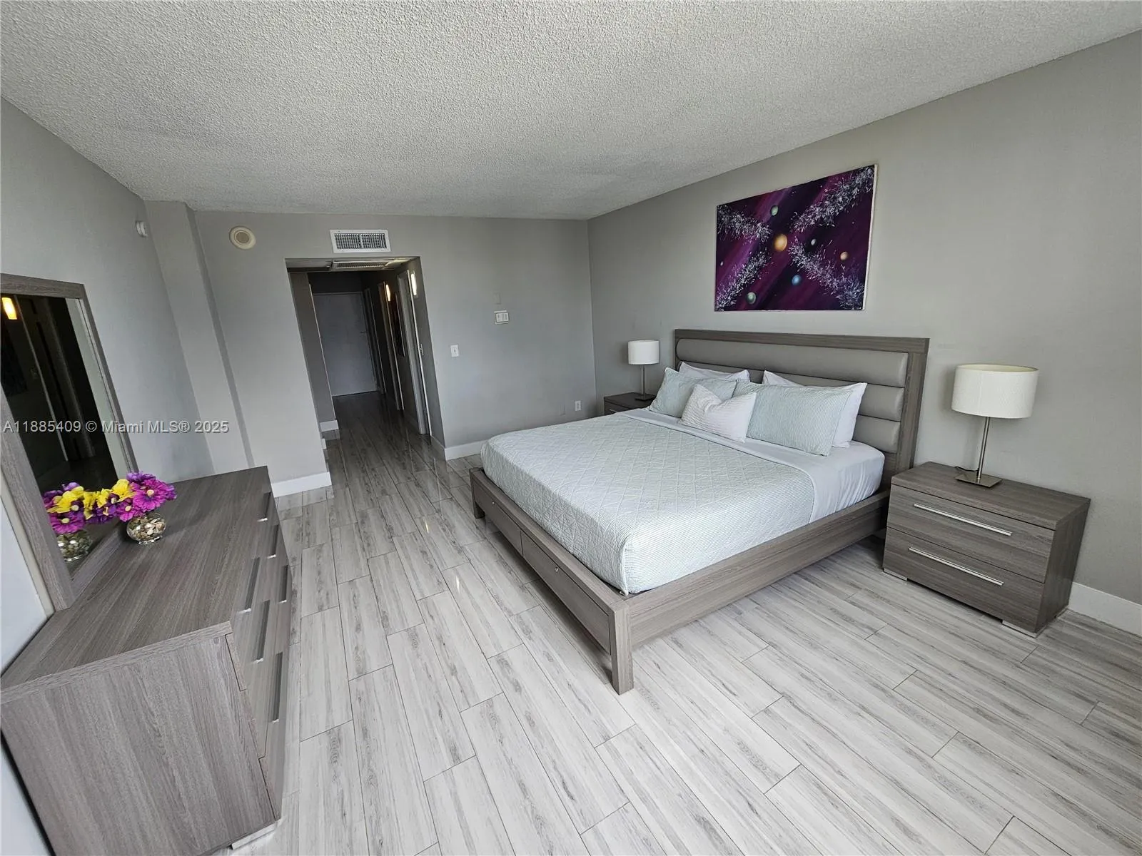 19370 Collins Ave, #1502