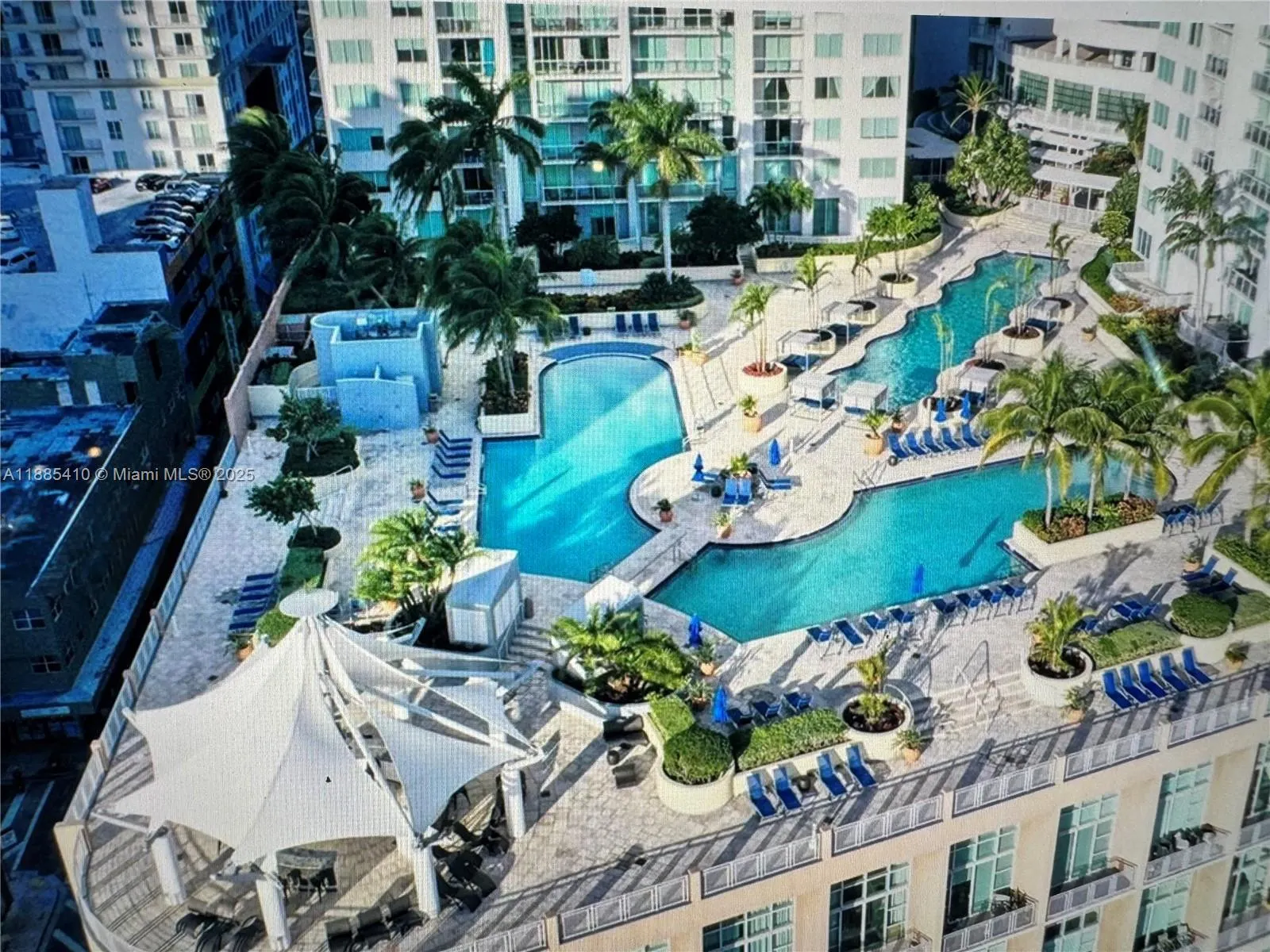 244 Biscayne Blvd, #2906