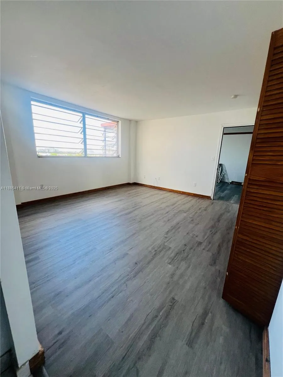 16400 NE 17th Ave, #701