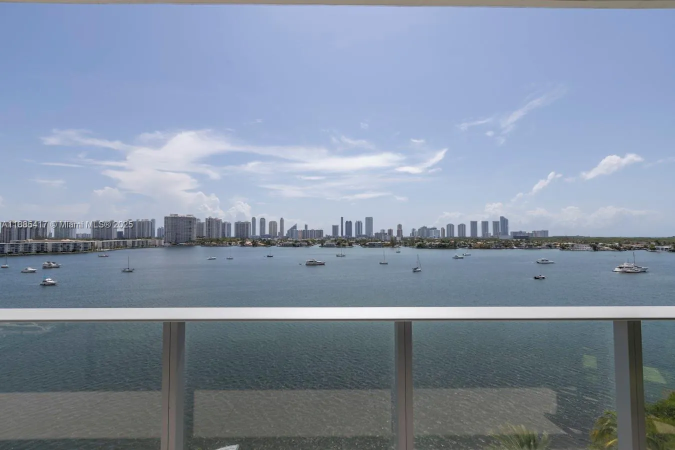 17111 Biscayne Blvd, #909