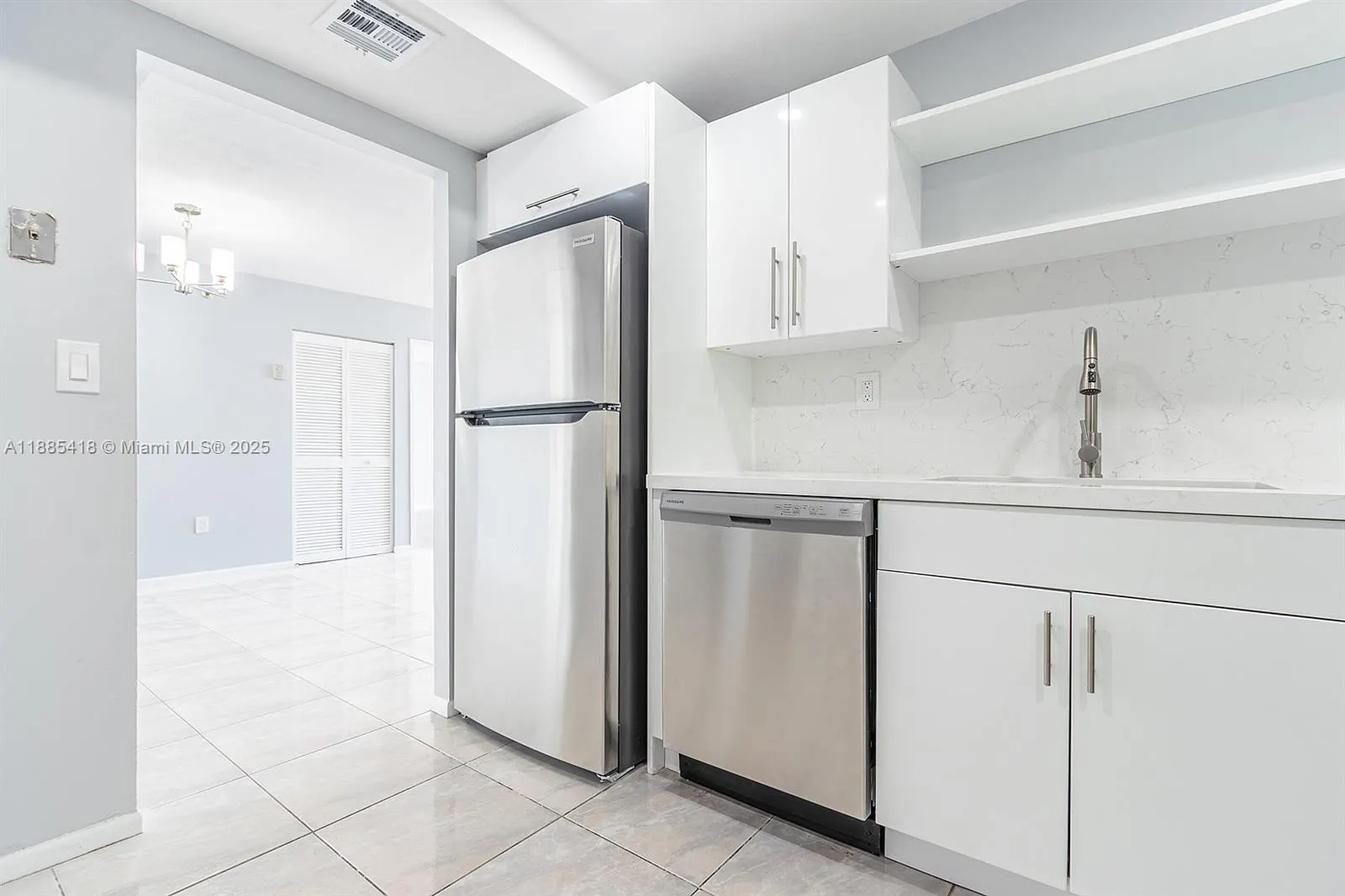 210 174th St, #2406