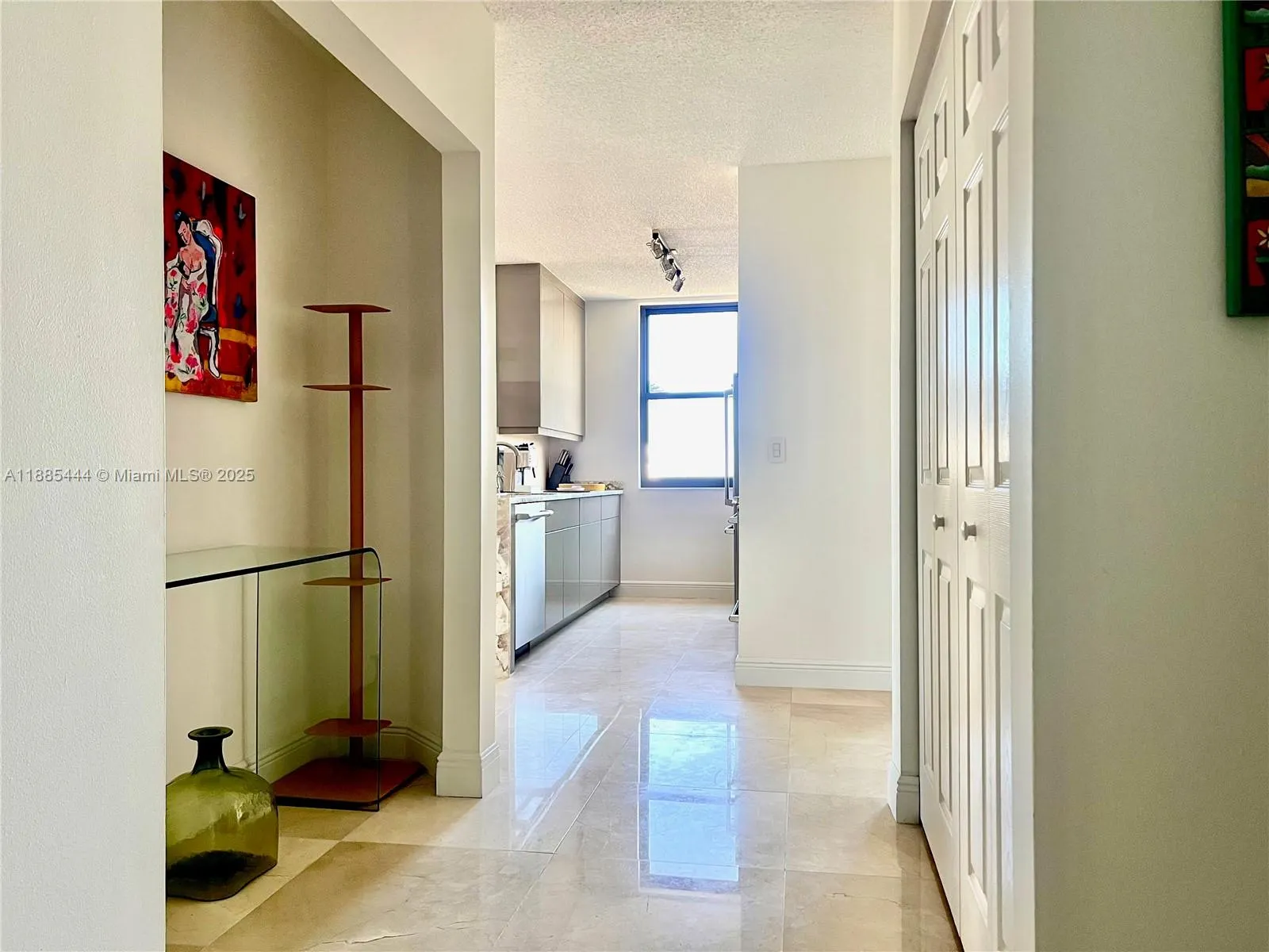 651 Okeechobee Blvd, #811