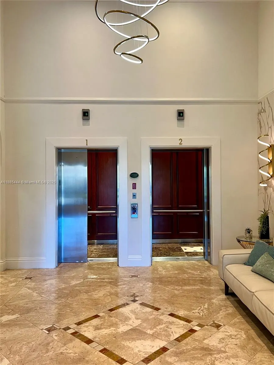 651 Okeechobee Blvd, #811