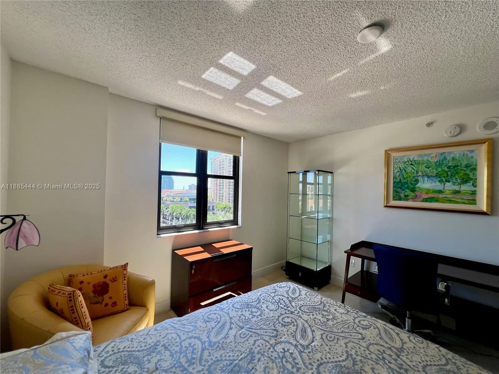 651 Okeechobee Blvd, #811