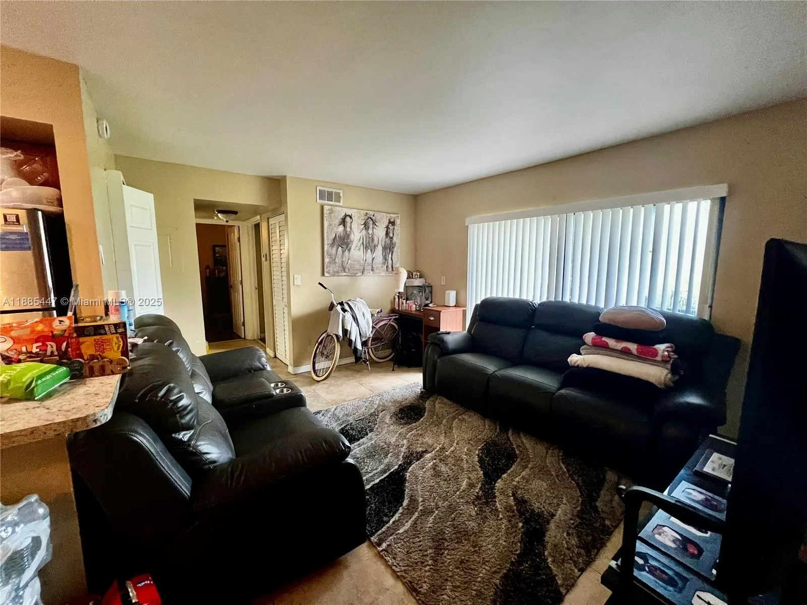 425 NW 210th St, #102