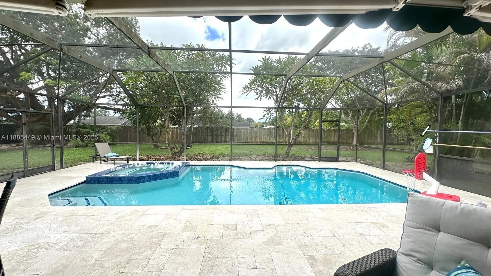 1771 NW 17th St