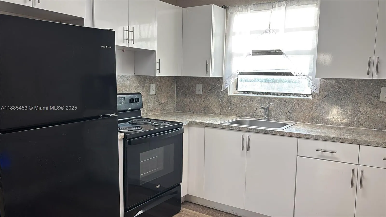 16118 NE 21st Ave, #18