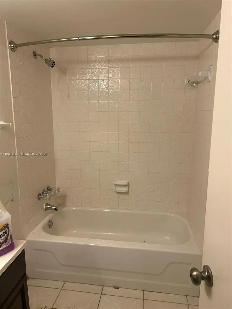 6555 W Broward Blvd, #104
